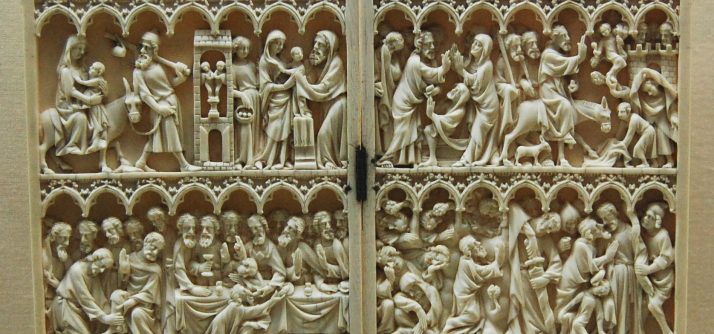 Objetos de devoção em marfim: dípticos e trípticos